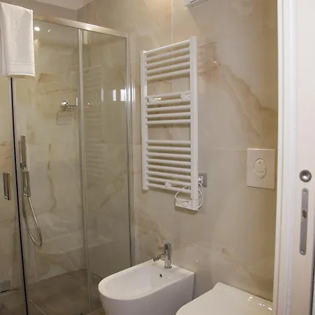 Intero - Chiaia Νάπολη