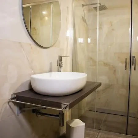 Intero - Chiaia Apartment *