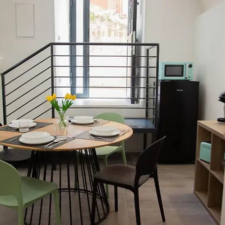 Apartment Intero - Chiaia